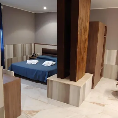 La Piana 3*